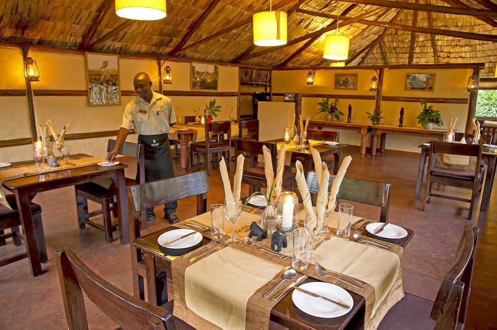 Sanctuary Gorilla Forest Camp 호텔 Ntungamo  외부 사진